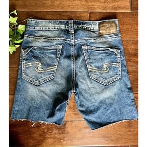 Men's Silve Zac cutoff shorts size 31